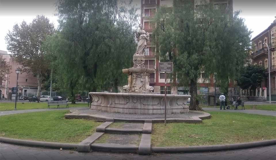 fontana di cerere piazza cavour