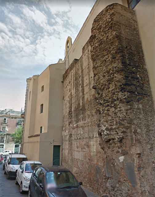 porta della decima catania