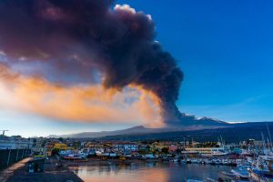 etna in eruzione