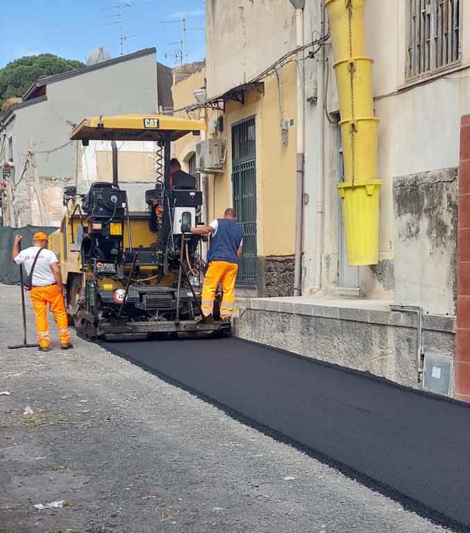 Inizio dei lavori per il Ripristino del manto Stradale nelle strade di Catania